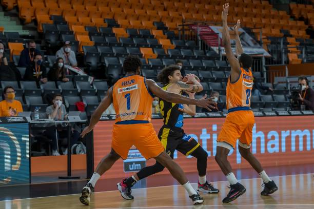 的球员代替 的球员代替