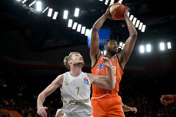 常规赛拼得 常规赛拼得